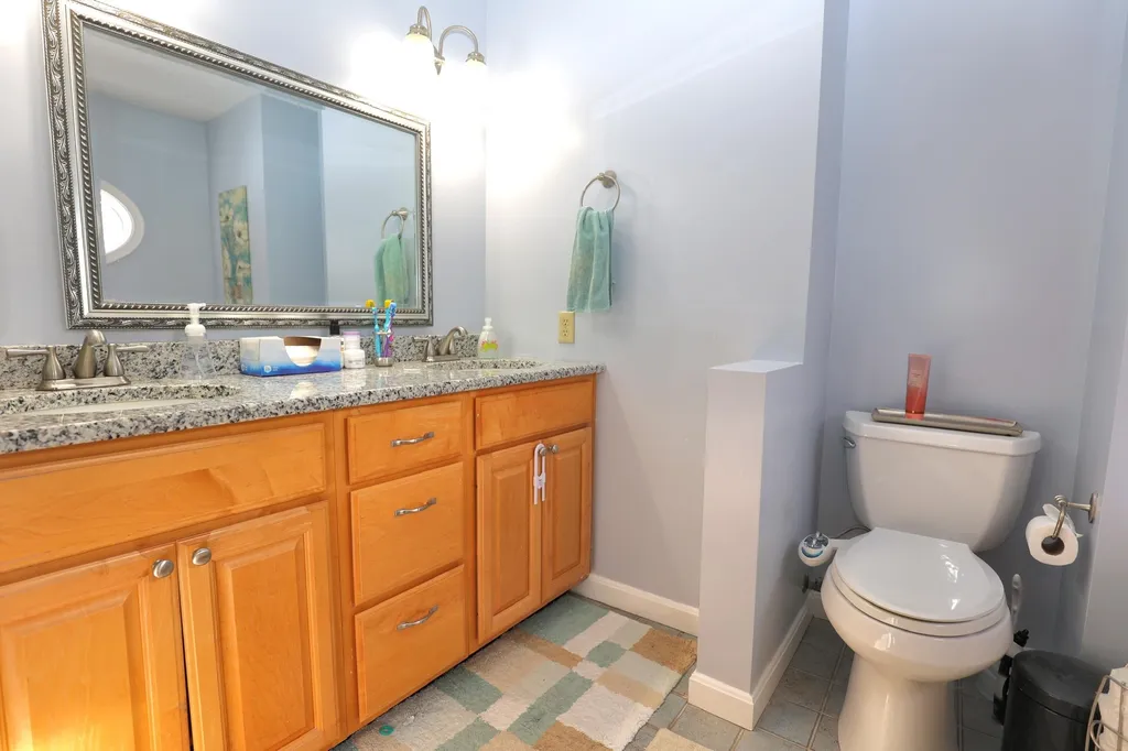29 Fairlane Drive Bedford NH 03110