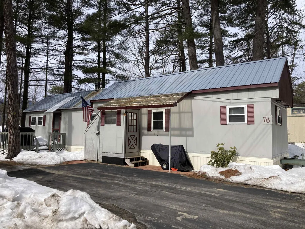 76 O'keefes Circle Conway NH 03860