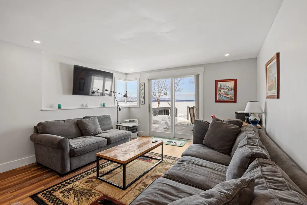 2696 Lake Shore Road Gilford NH 03249