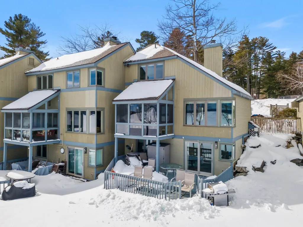 2696 Lake Shore Road Gilford NH 03249