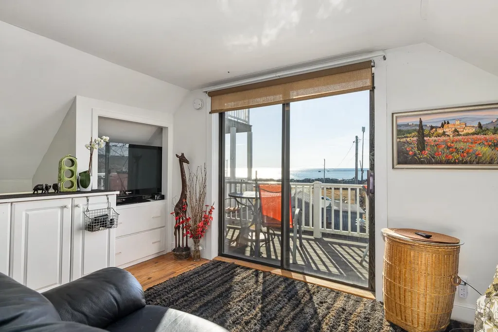 1497 Ocean Boulevard Rye NH 03870