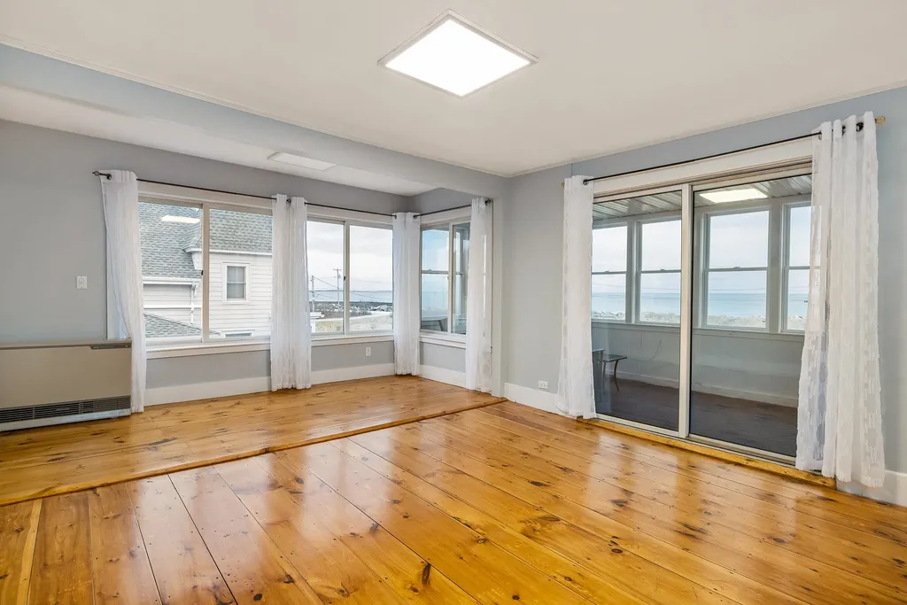 1497 Ocean Boulevard Rye NH 03870