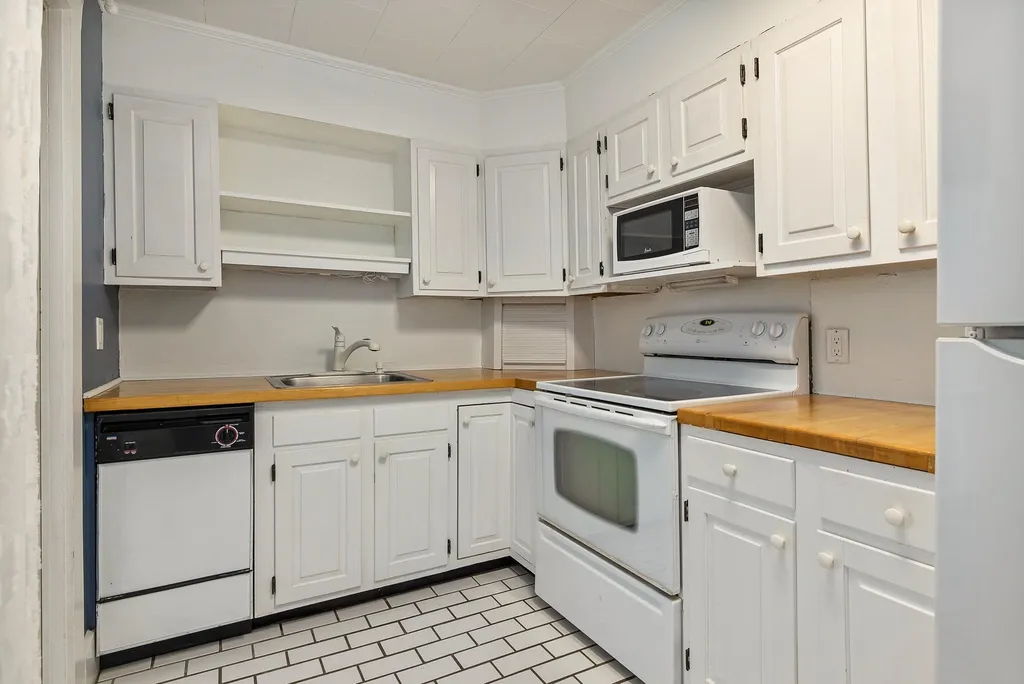 1497 Ocean Boulevard Rye NH 03870