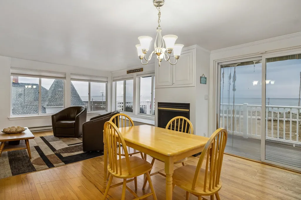 1497 Ocean Boulevard Rye NH 03870