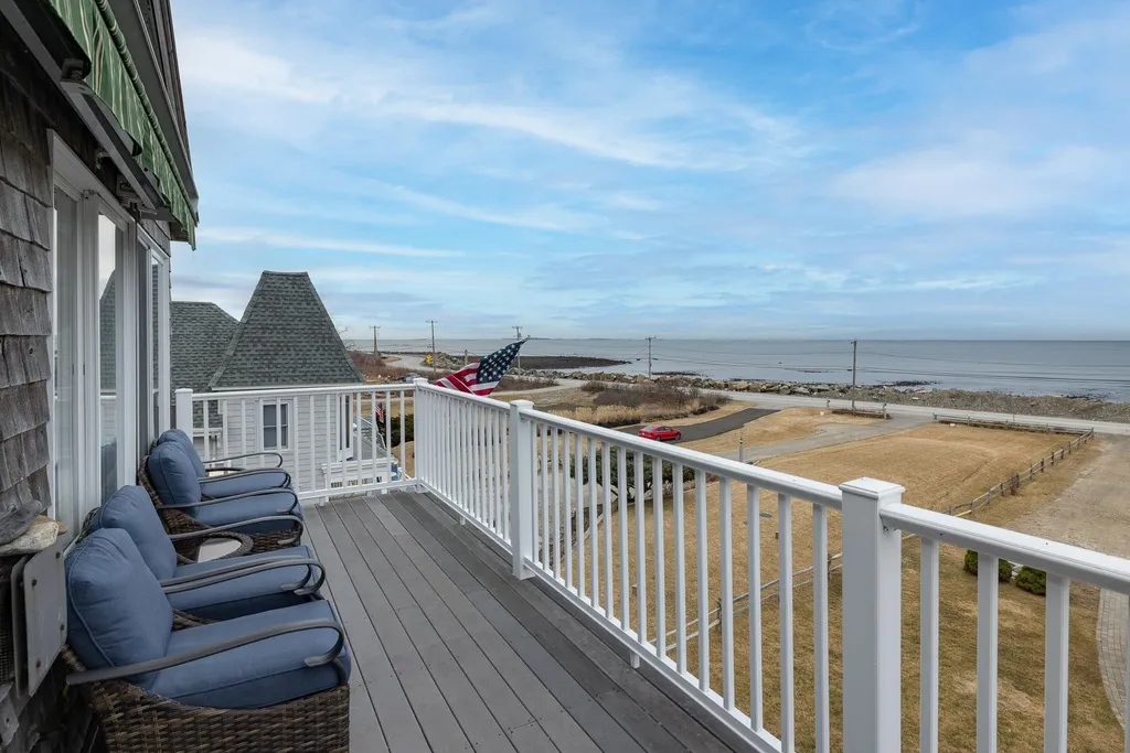 1497 Ocean Boulevard Rye NH 03870