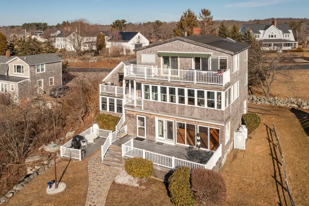 1497 Ocean Boulevard Rye NH 03870