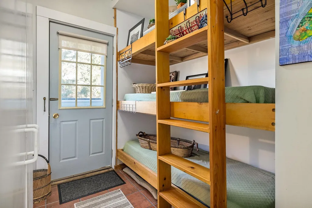 1497 Ocean Boulevard Rye NH 03870