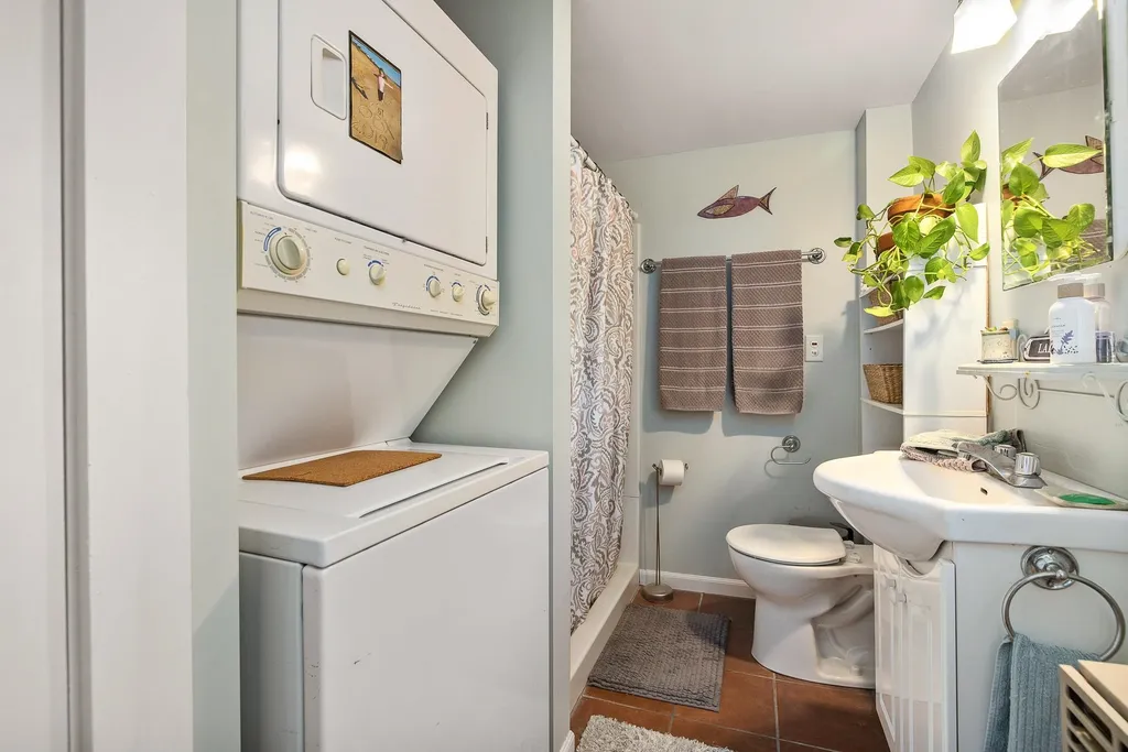 1497 Ocean Boulevard Rye NH 03870