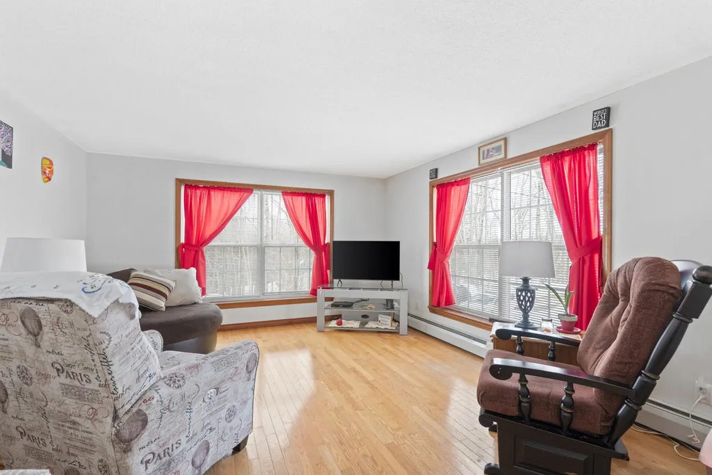 140 Burns Hill Road Alexandria NH 03222