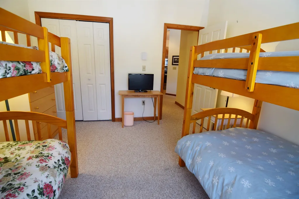 65 Riverfront Drive Woodstock NH 03262