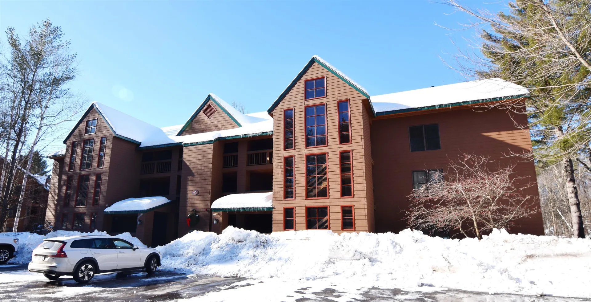 65 Riverfront Drive Woodstock NH 03262