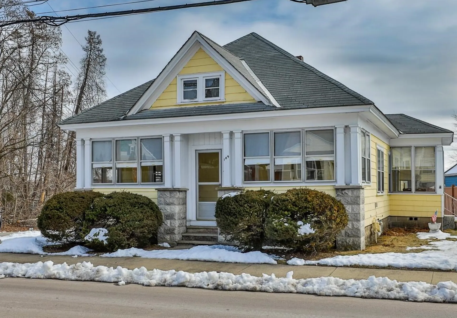 149 Tolles Street Nashua NH 03064