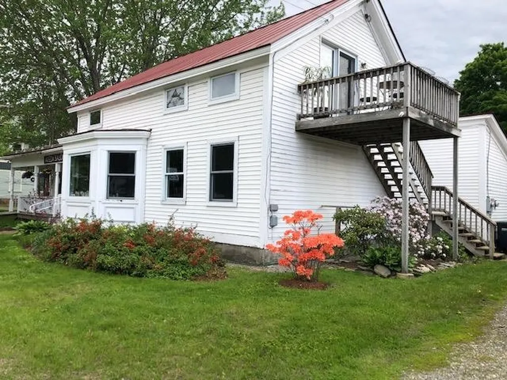 105 Main Street Cambridge VT 05464