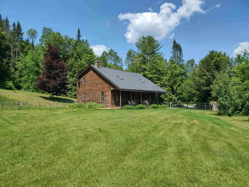 49 East Randolph Road Chelsea VT 05038