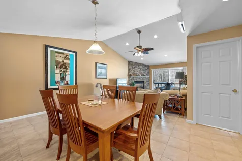 26 White Oak Lane Lincoln NH 03251