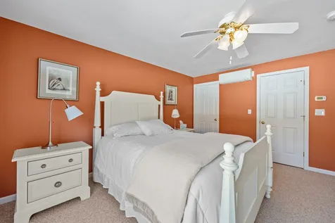 26 White Oak Lane Lincoln NH 03251