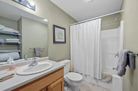 26 White Oak Lane Lincoln NH 03251