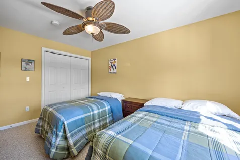 26 White Oak Lane Lincoln NH 03251