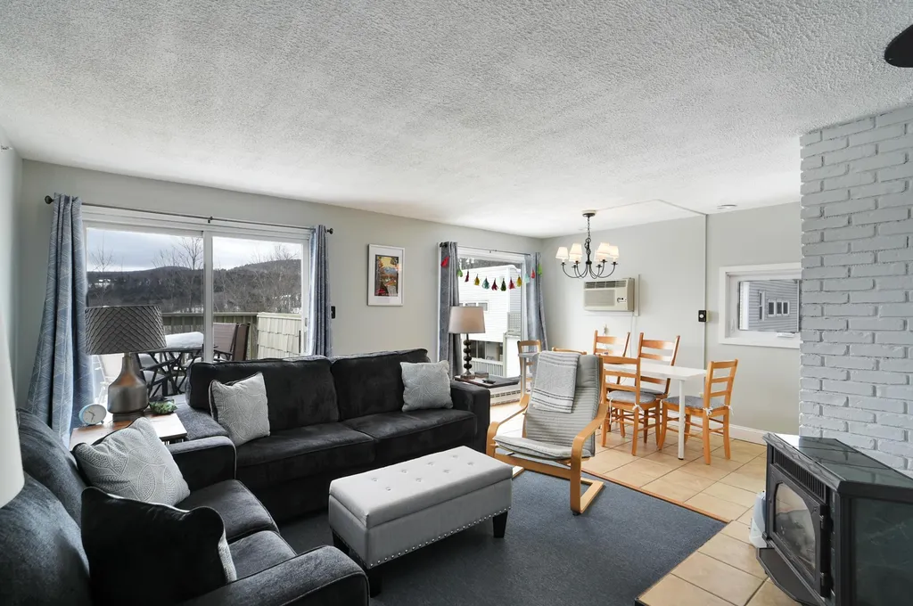 197 Mountainside Drive Stowe VT 05672