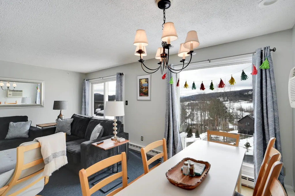197 Mountainside Drive Stowe VT 05672