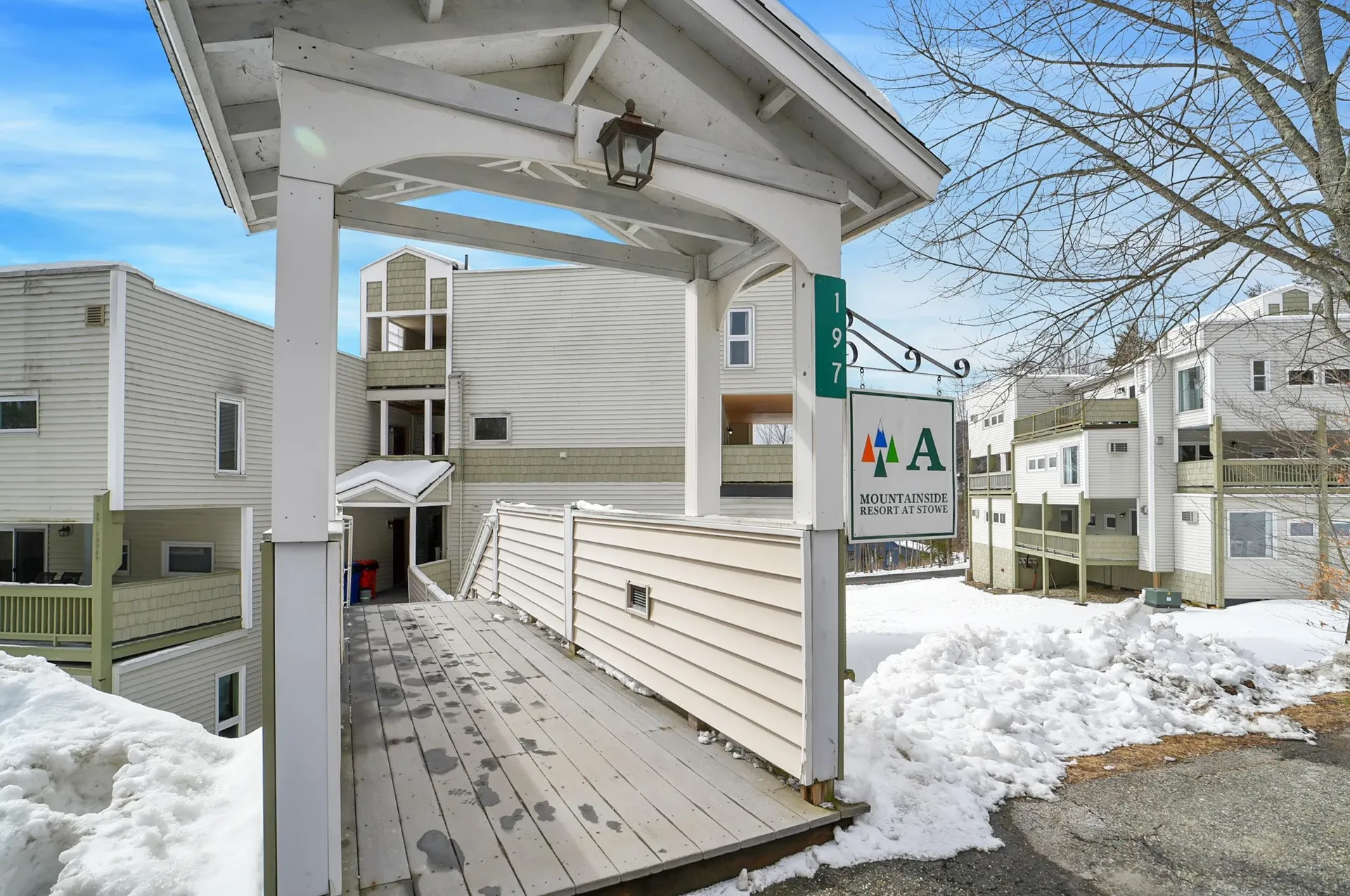 197 Mountainside Drive Stowe VT 05672