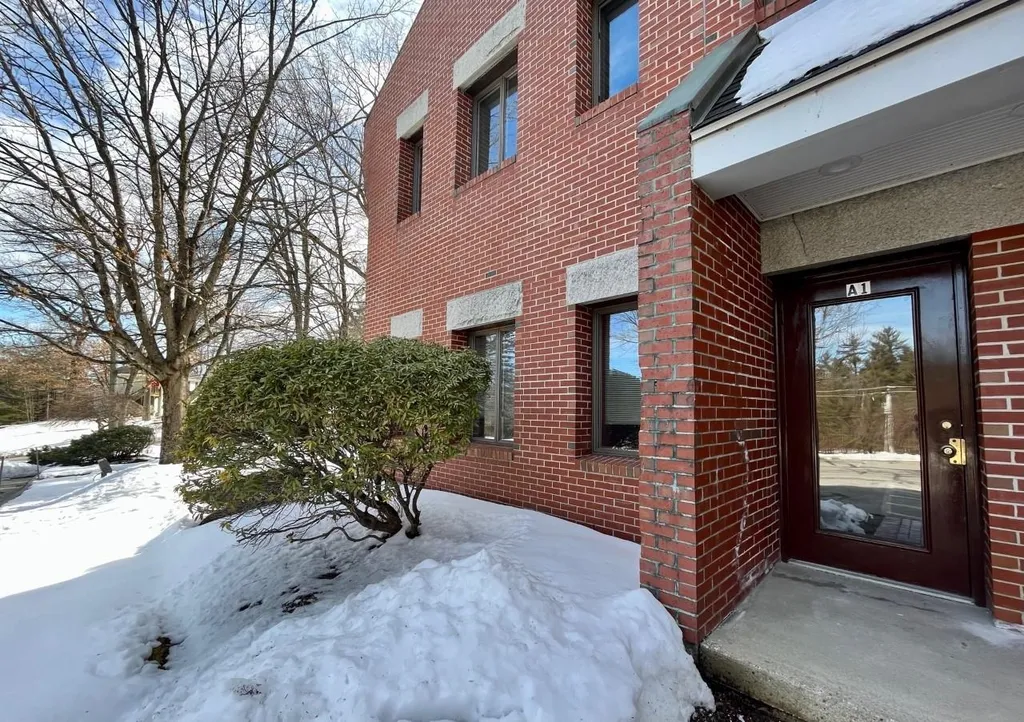1 Overlook Drive Amherst NH 03031