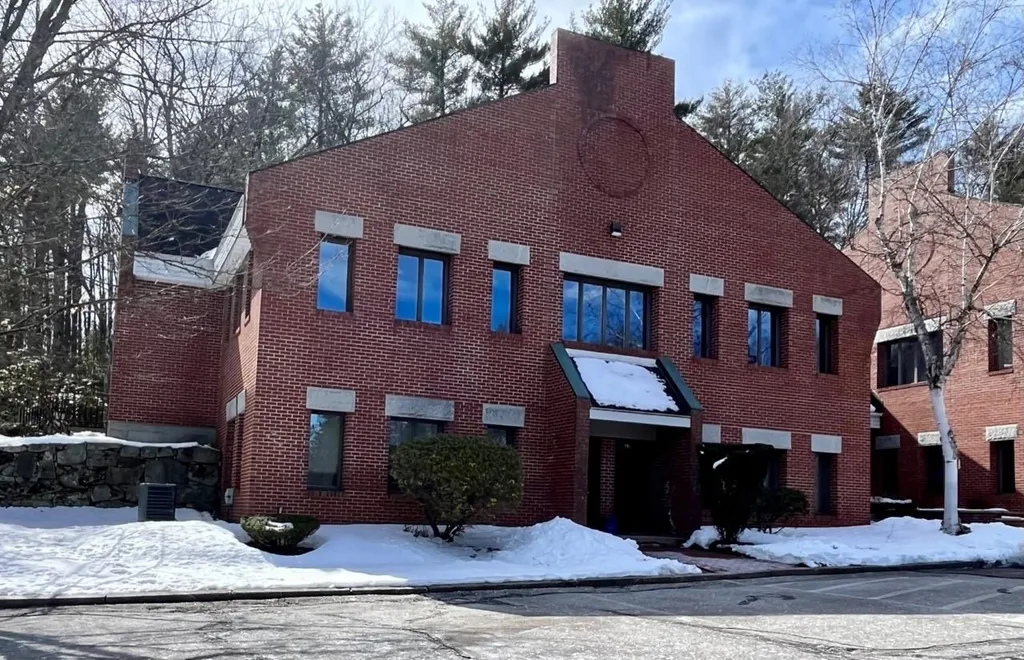 1 Overlook Drive Amherst NH 03031