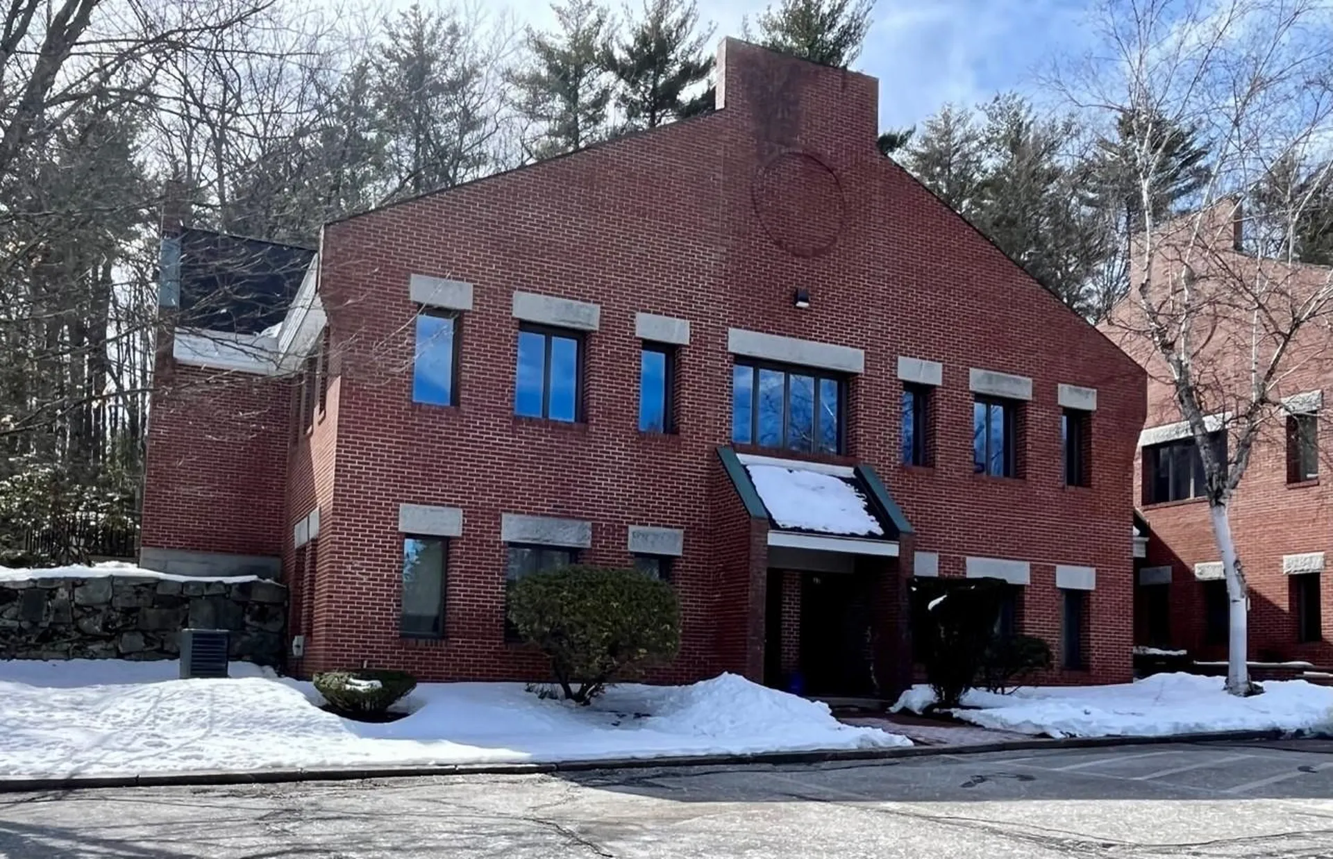 1 Overlook Drive Amherst NH 03031
