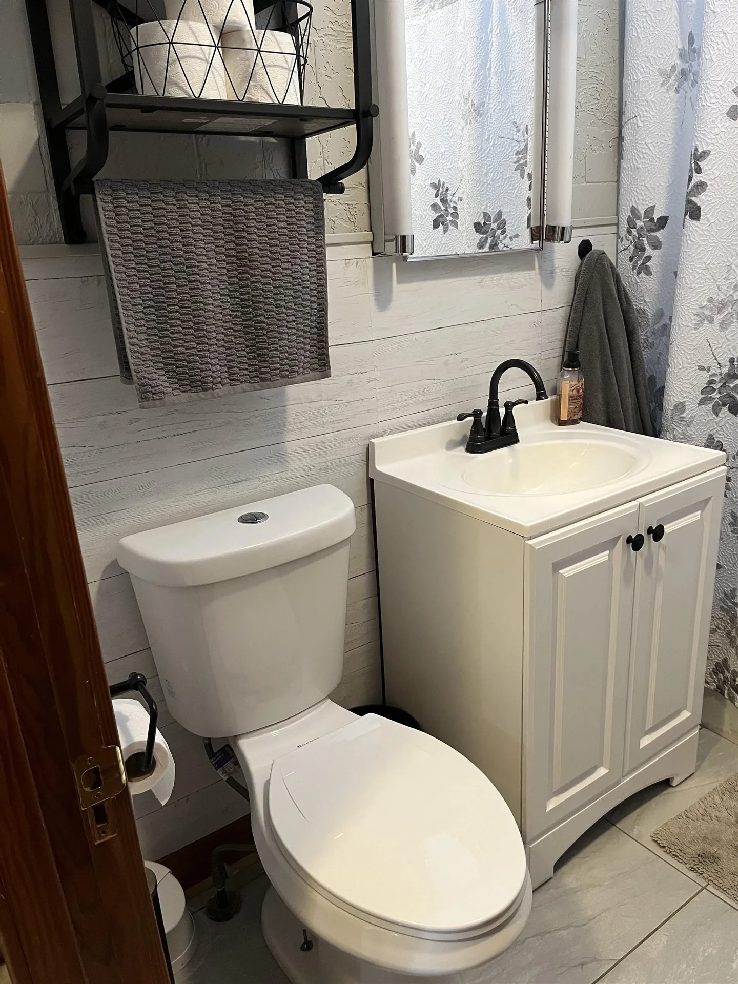 27 Mann Court Claremont NH 03743