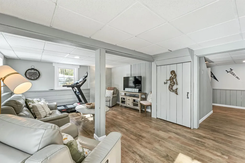 11 Forest Drive Hampton NH 03842