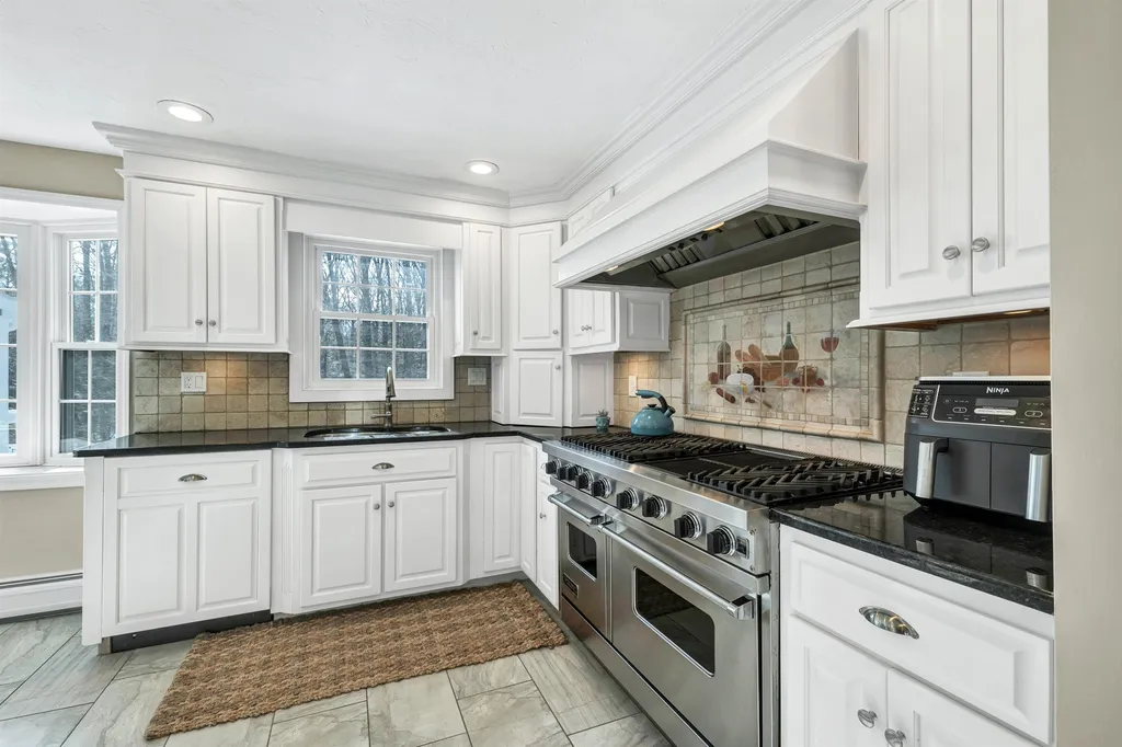 11 Forest Drive Hampton NH 03842