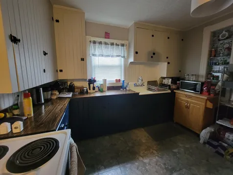 16 Prospect Street Tilton NH 03276