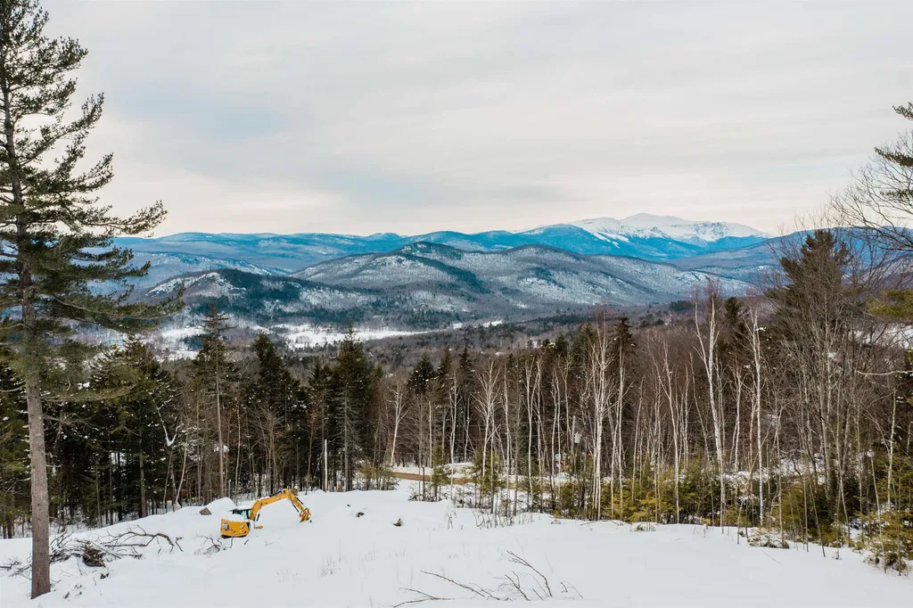 North Hampshire Ridge Jackson NH 03846