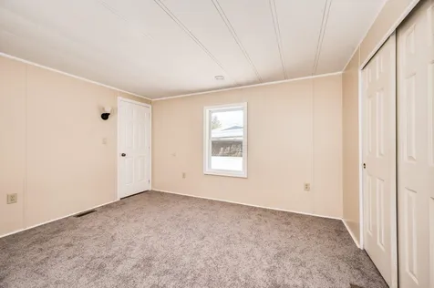 4 North Blueberry Lane Rochester NH 03867