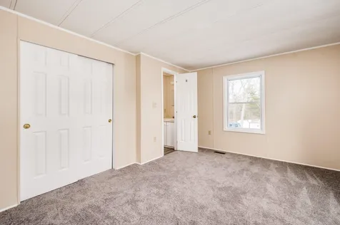 4 North Blueberry Lane Rochester NH 03867