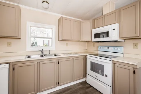 4 North Blueberry Lane Rochester NH 03867