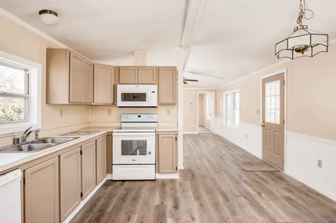 4 North Blueberry Lane Rochester NH 03867