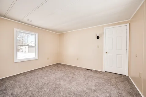 4 North Blueberry Lane Rochester NH 03867