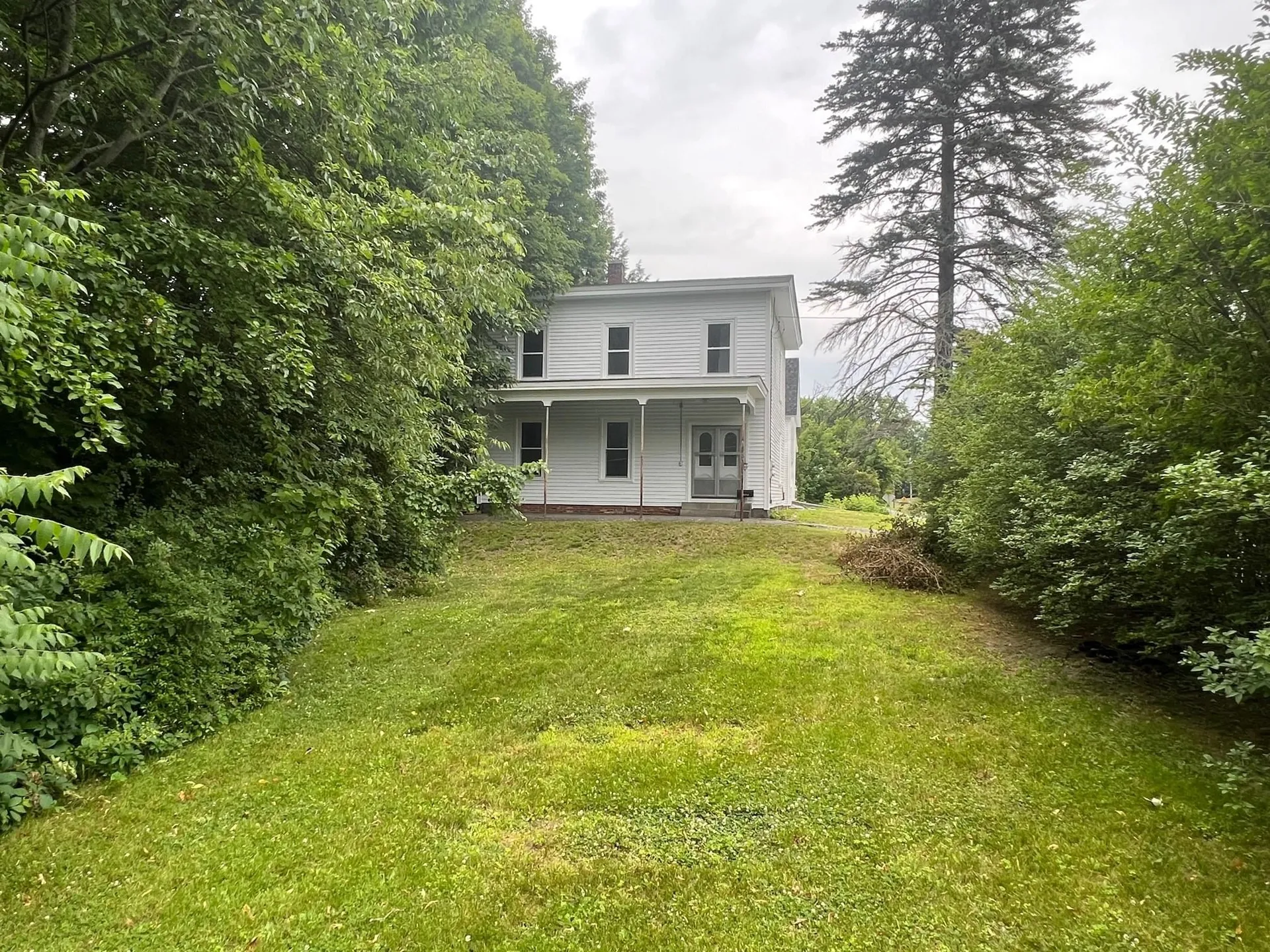 33 Maple Street Lebanon NH 03784