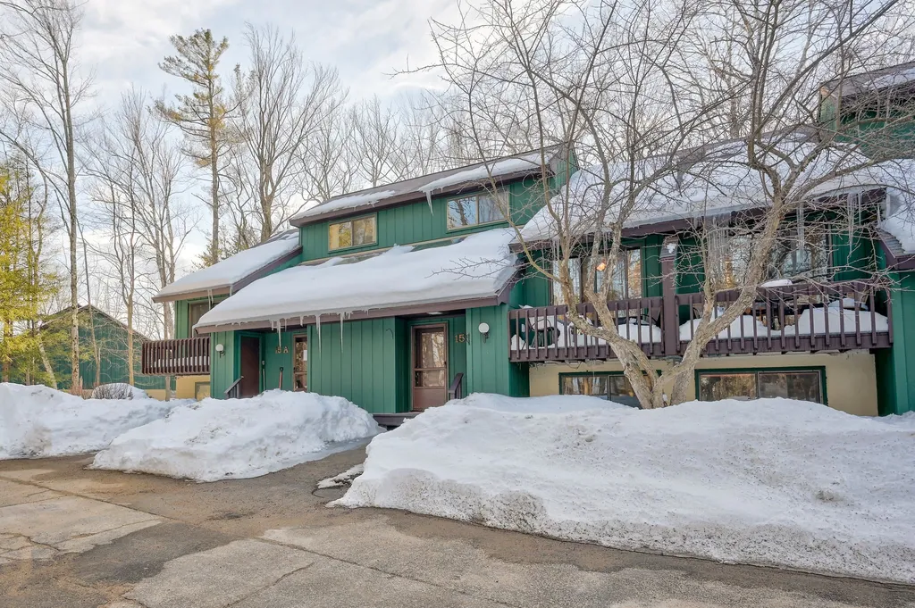 141 Stonehurst Manor Road Conway NH 03860