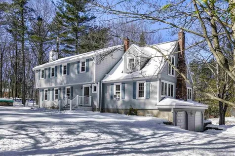 35 Marilyn Park Drive Hampstead NH 03841