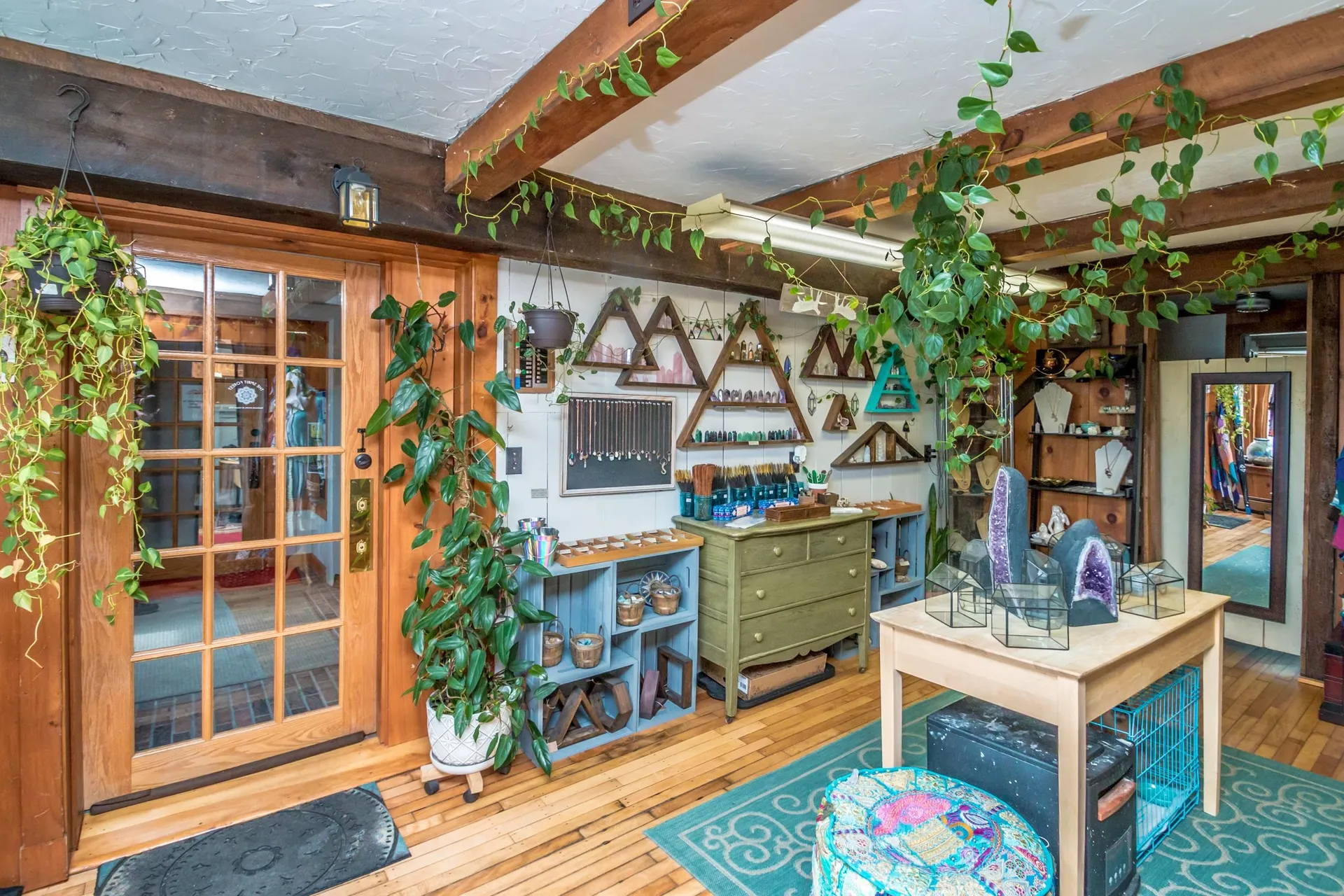 2473 White Mountain Highway Conway NH 03860