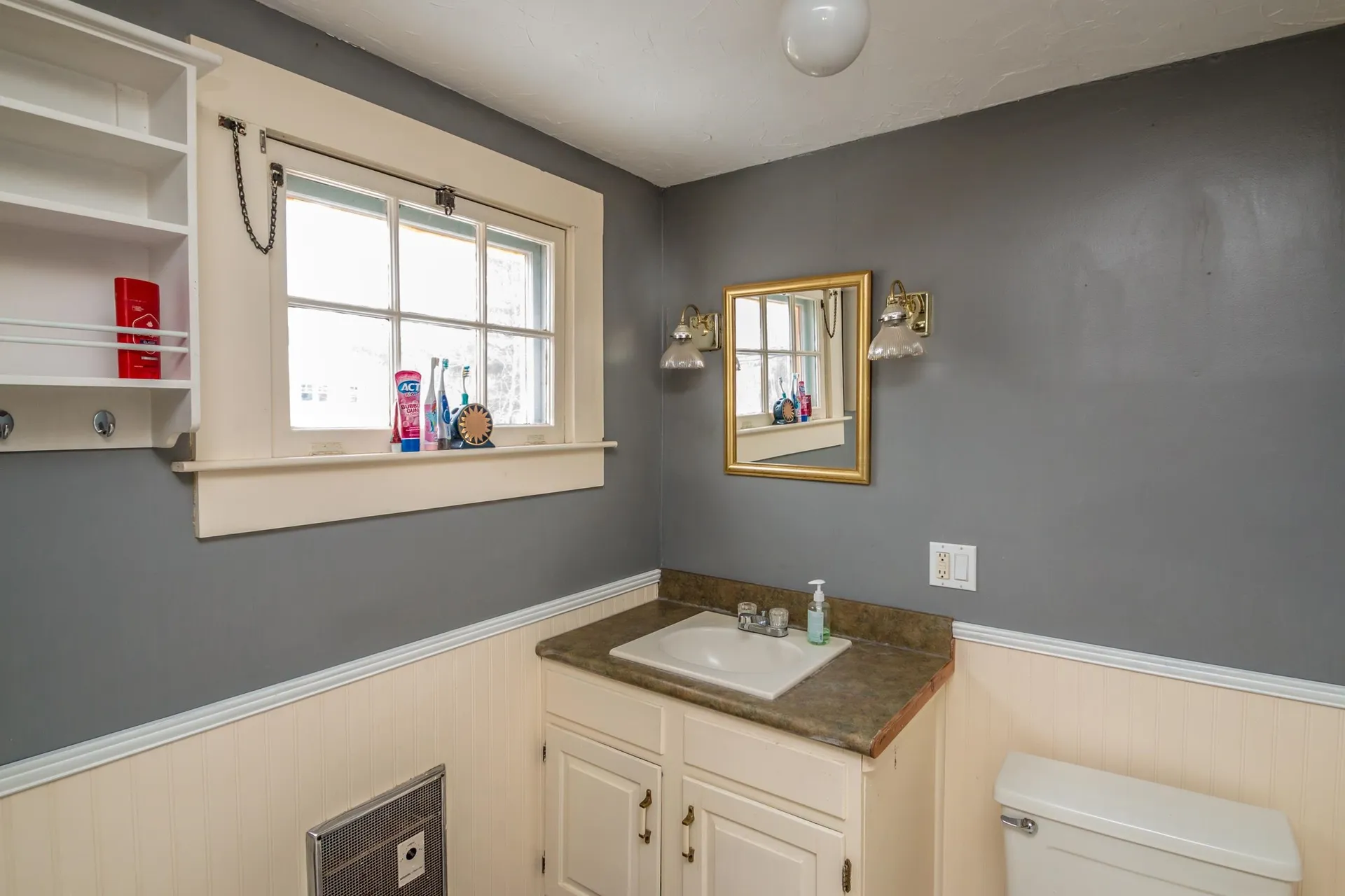 2473 White Mountain Highway Conway NH 03860