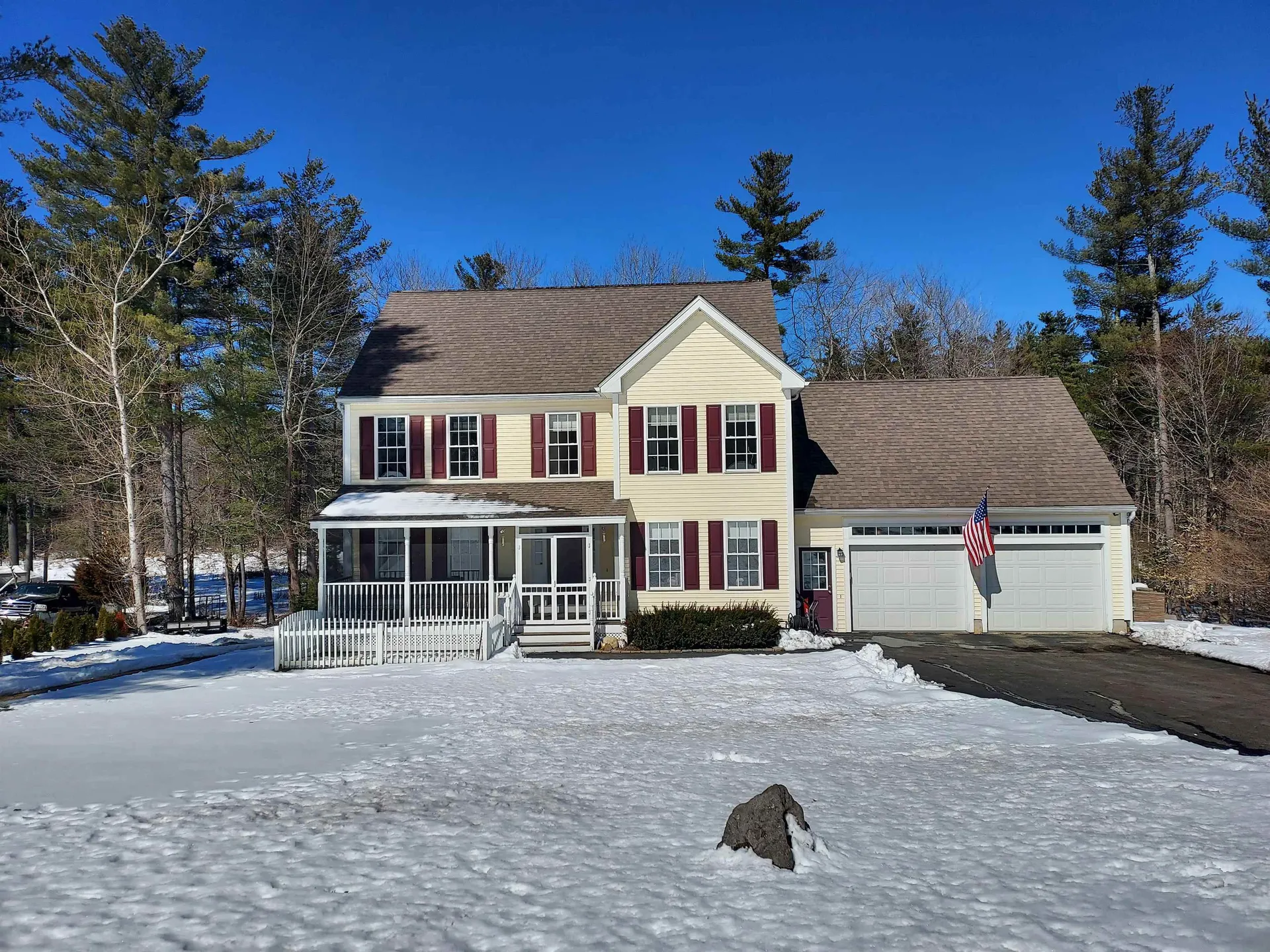 27 Kenwood Drive Newton NH 03858