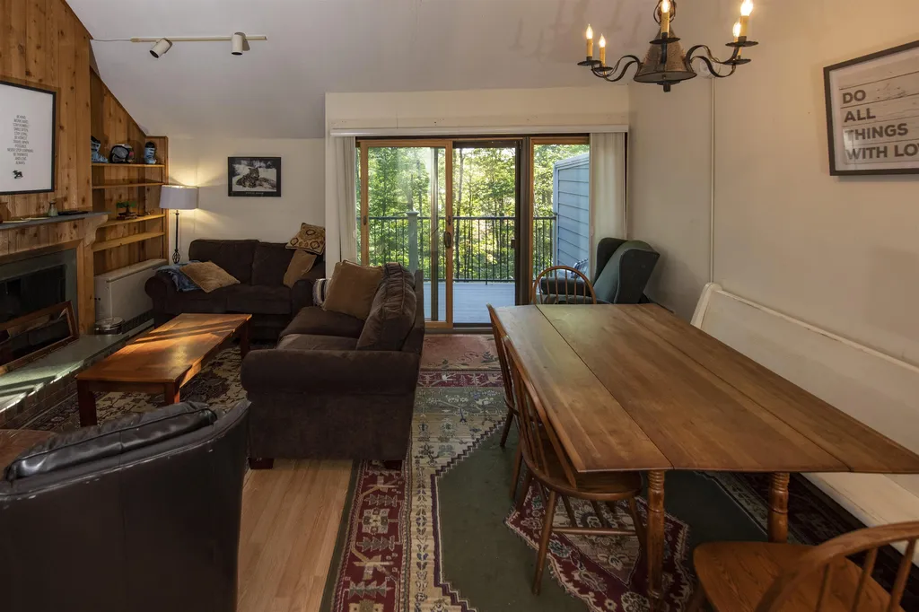 105 Williams Lane Hartford VT 05059