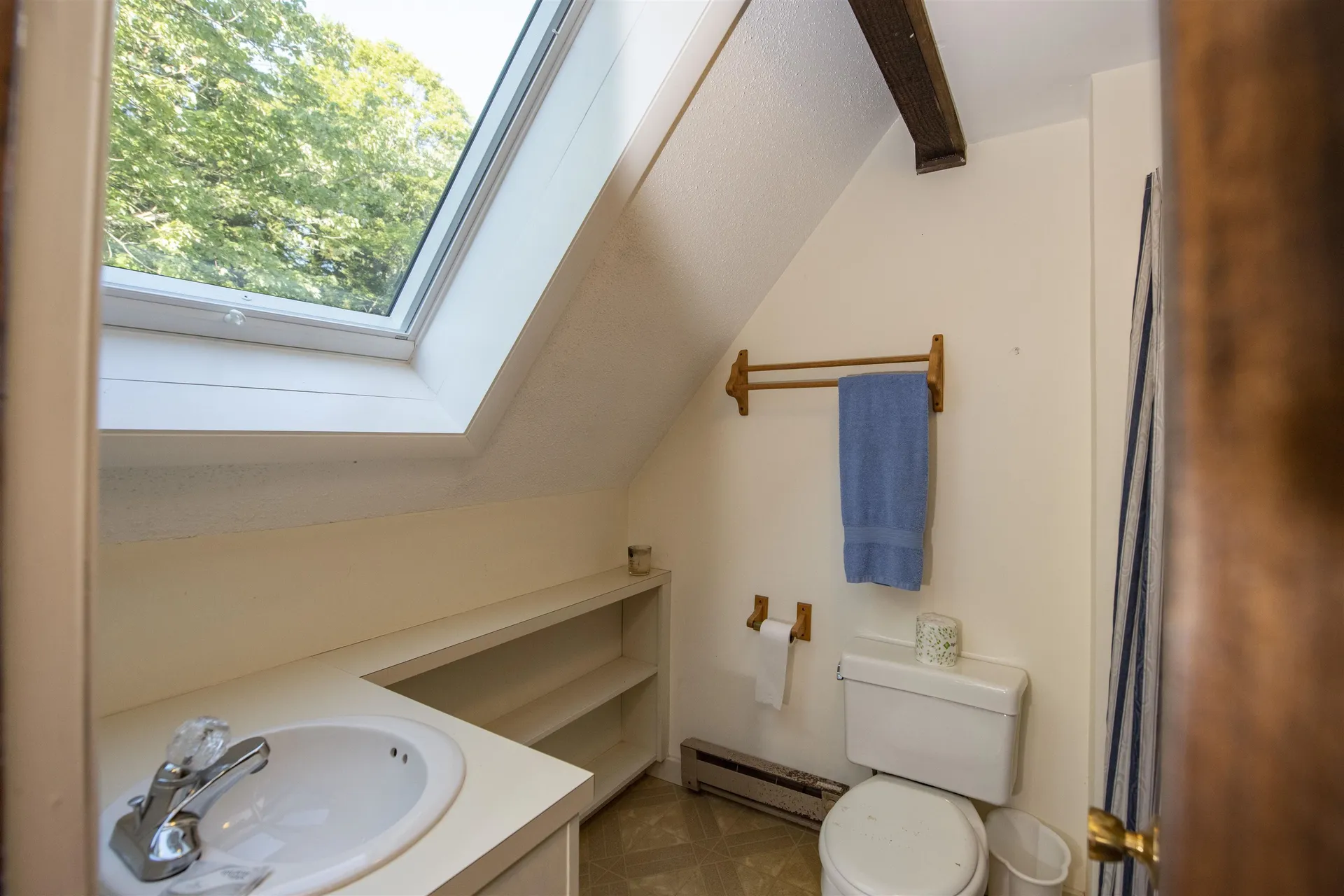 105 Williams Lane Hartford VT 05059