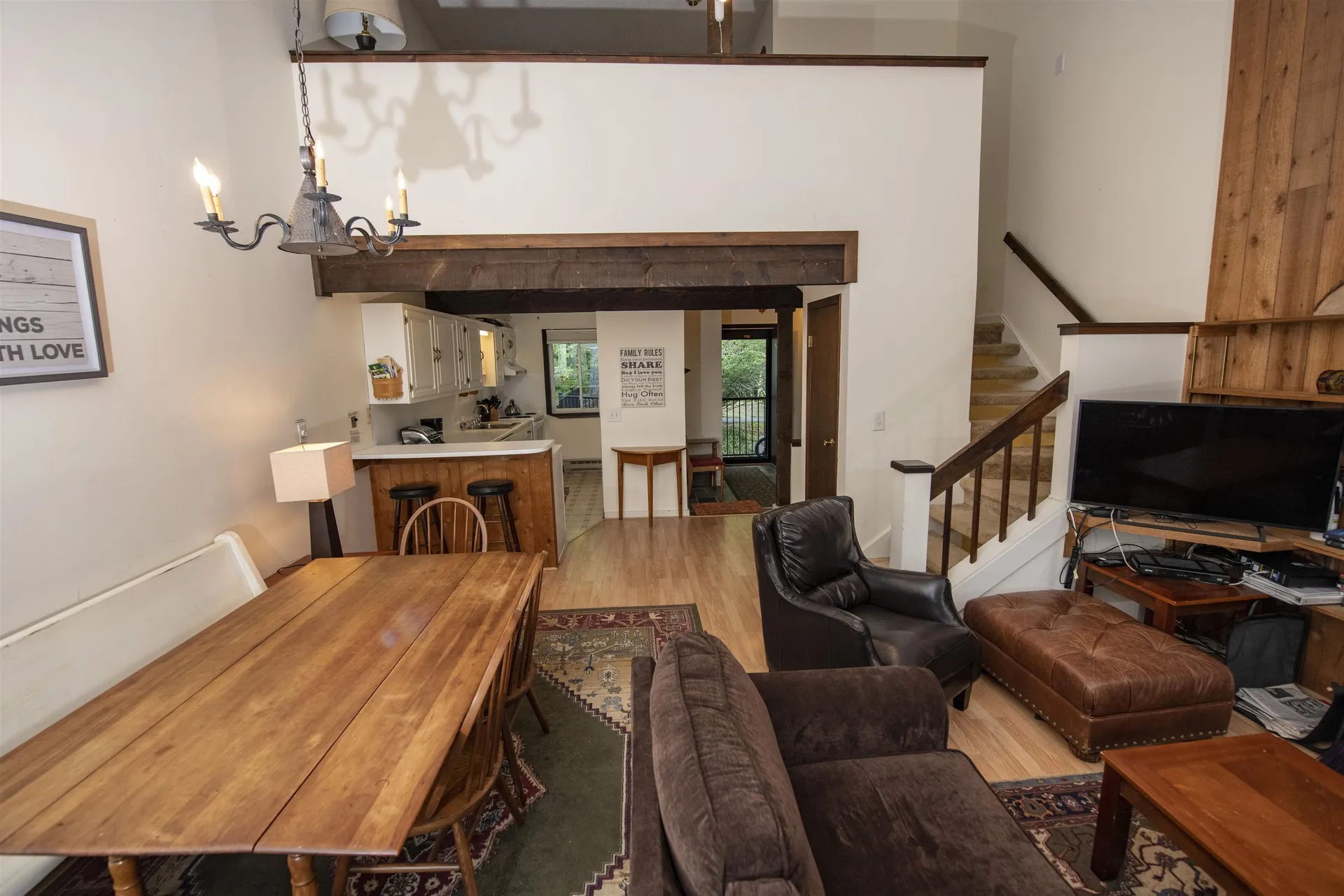 105 Williams Lane Hartford VT 05059