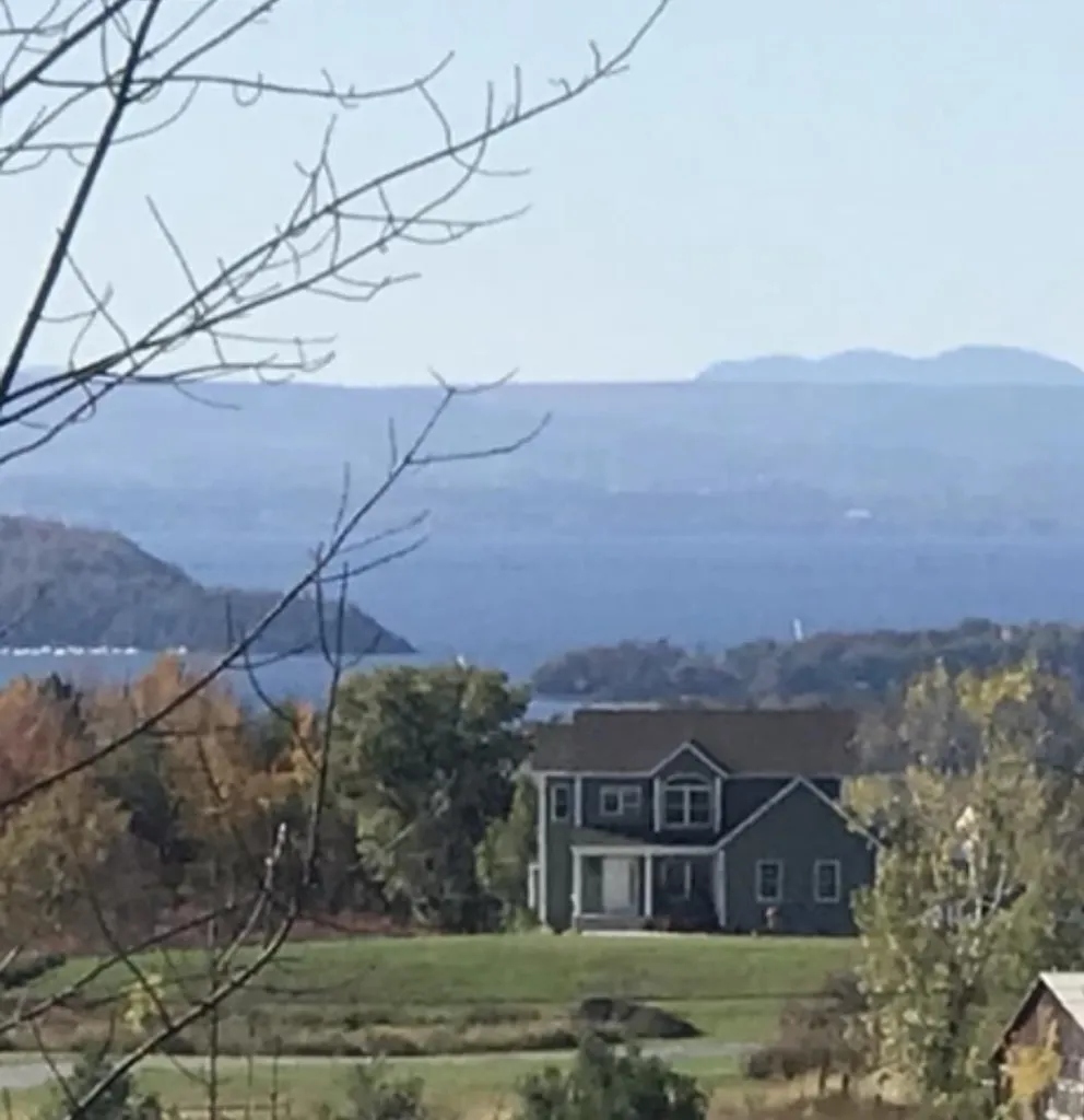 1827 East Road Colchester VT 05446