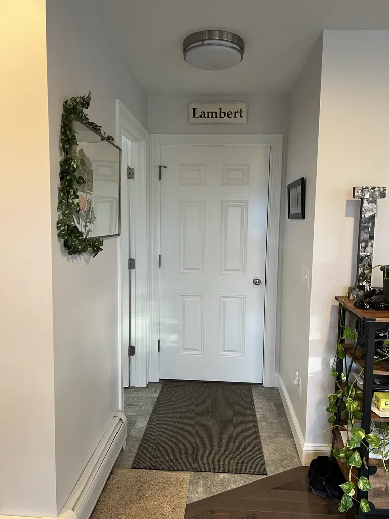 1827 East Road Colchester VT 05446
