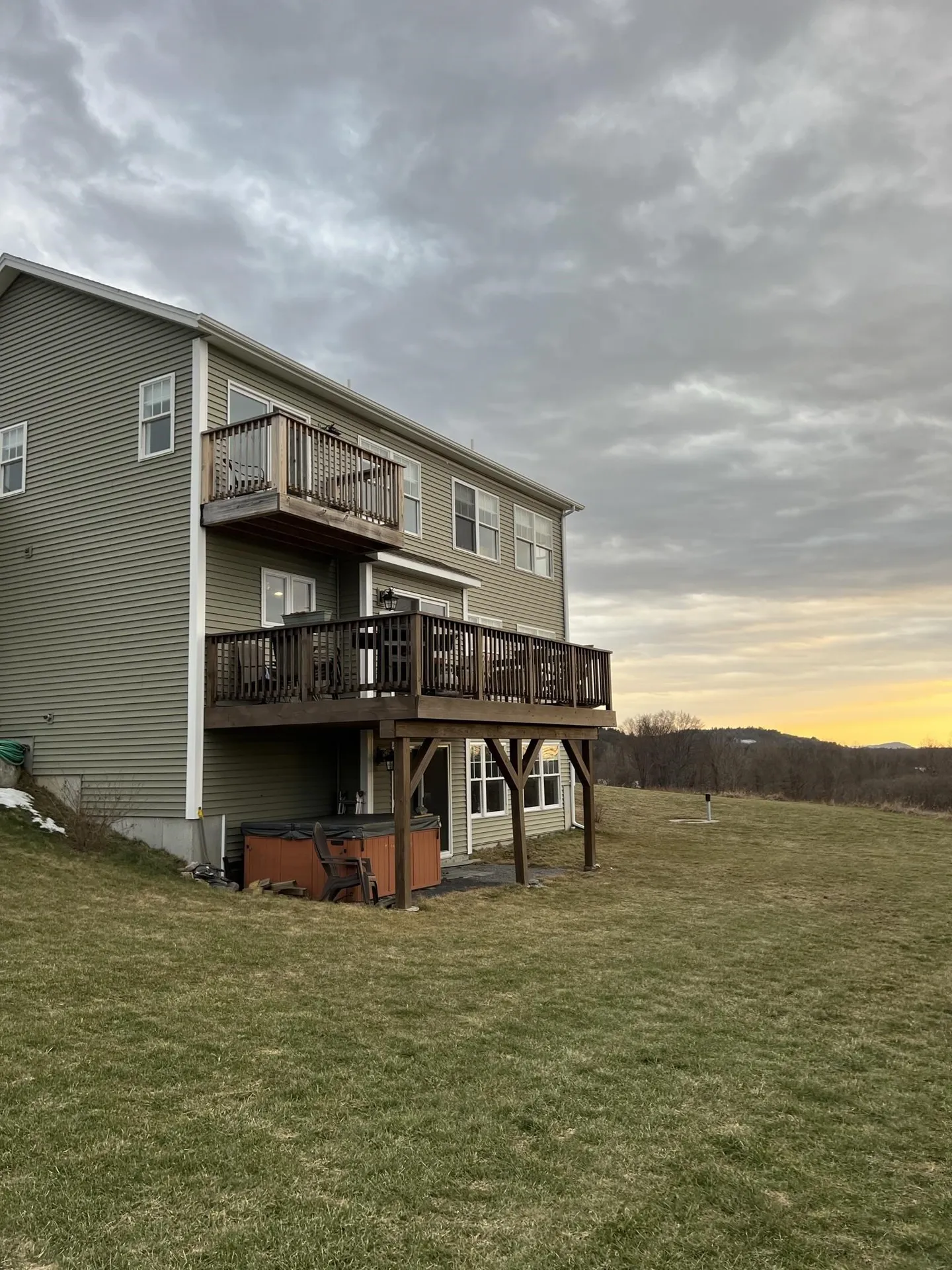 1827 East Road Colchester VT 05446